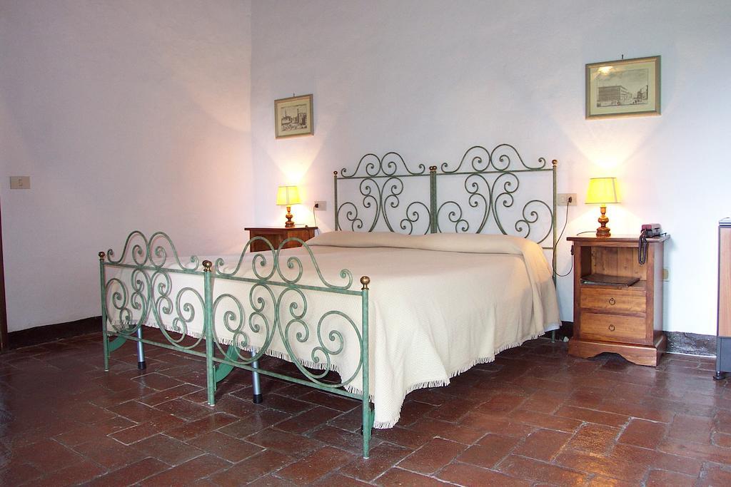 Отель Borgo Castelvecchi Residenza Depoca Рада ин Шанти Экстерьер фото