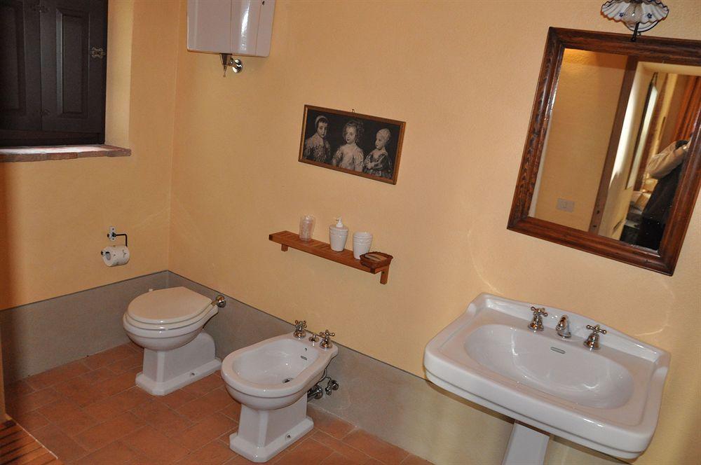 Отель Borgo Castelvecchi Residenza Depoca Рада ин Шанти Экстерьер фото